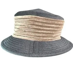 Hermes cashmere Two-Tone Bucket Hat Hermès Calvi Seashell Bucket Hat - Neutrals Hats  main image 3